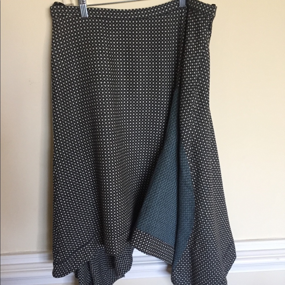 Asymmetrical Midi Skrt